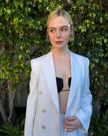 Elle Fanning