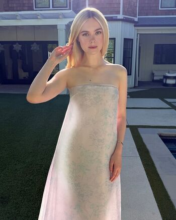 Elle Fanning