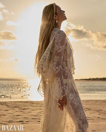 Elle Macpherson