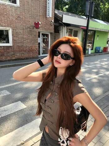 Elyn Leong