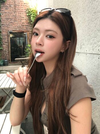 Elyn Leong