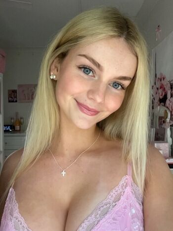 Emi Howard