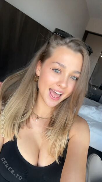 Emily Maurer
