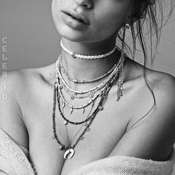 Emily Ratajkowski