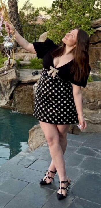 Emma Kenney