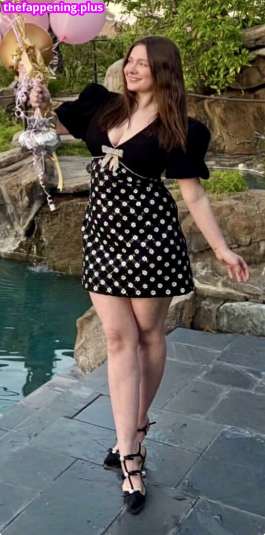 Emma Kenney
