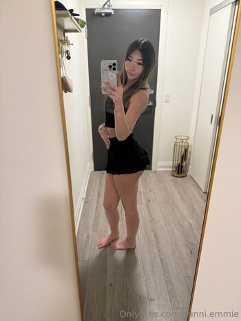 Emma Lvxx