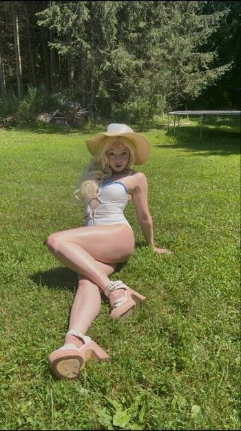Emmy Speens