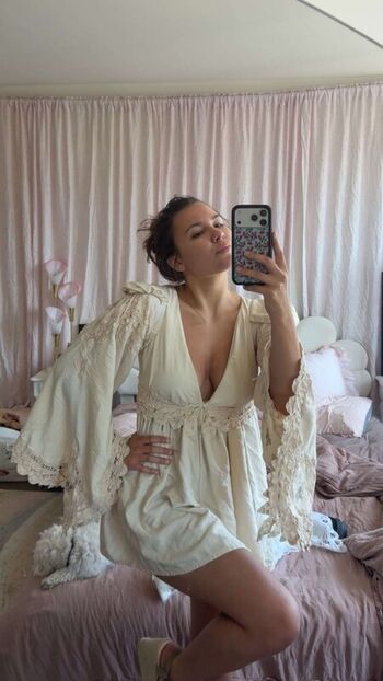 Ester Dobrik