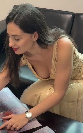 Esther Abrami