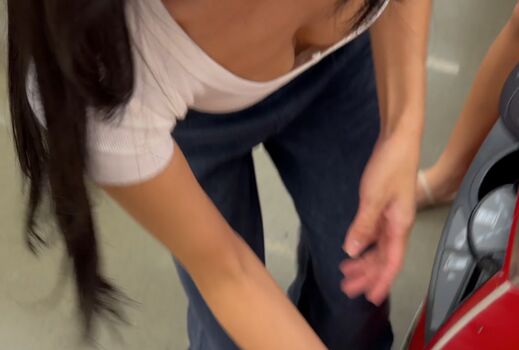 Evelyn Ha