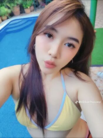 Filipina Cosplayers