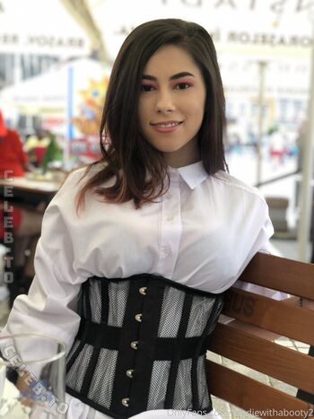 Foodiewithabooty2