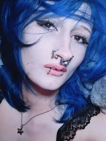 Fragile.vampire