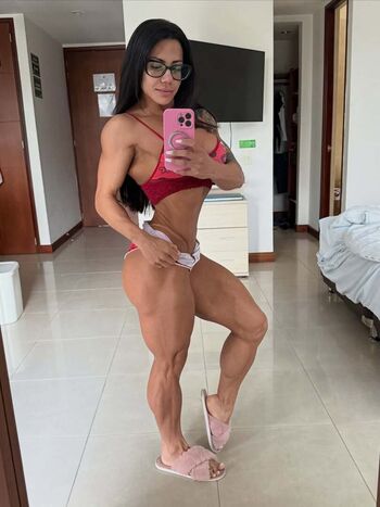 Franciely Kawashima