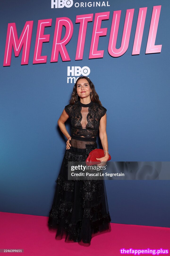French Celebrities Only (Singer
