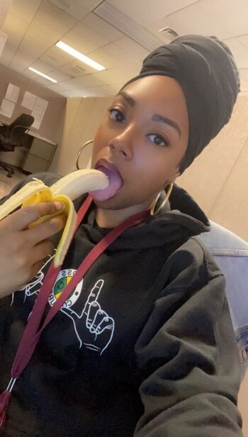 Fromfatmawithxoxo