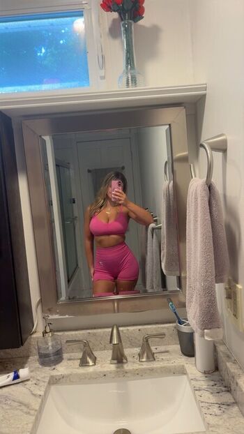 gaby_zola