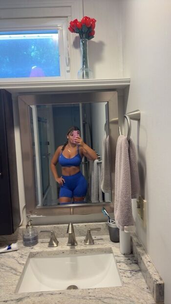 gaby_zola