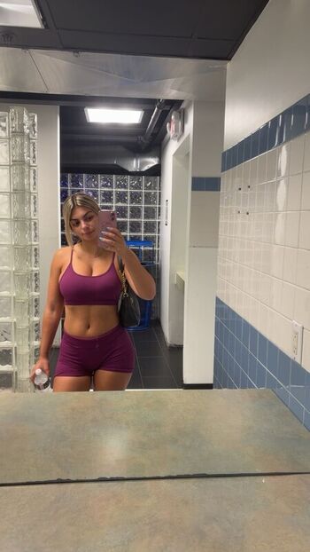 gaby_zola