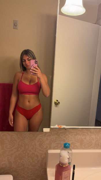 gaby_zola