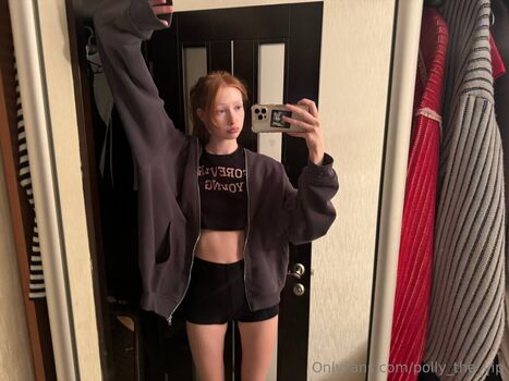 Girls In Wedgy Fitness Shorts