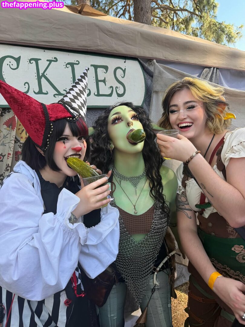 Girls Play