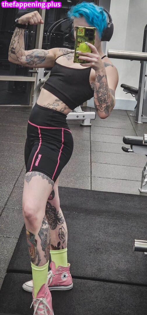 Girls With Colored Hair ???? / Haelle / haelle_ Nude OnlyFans Photo #18