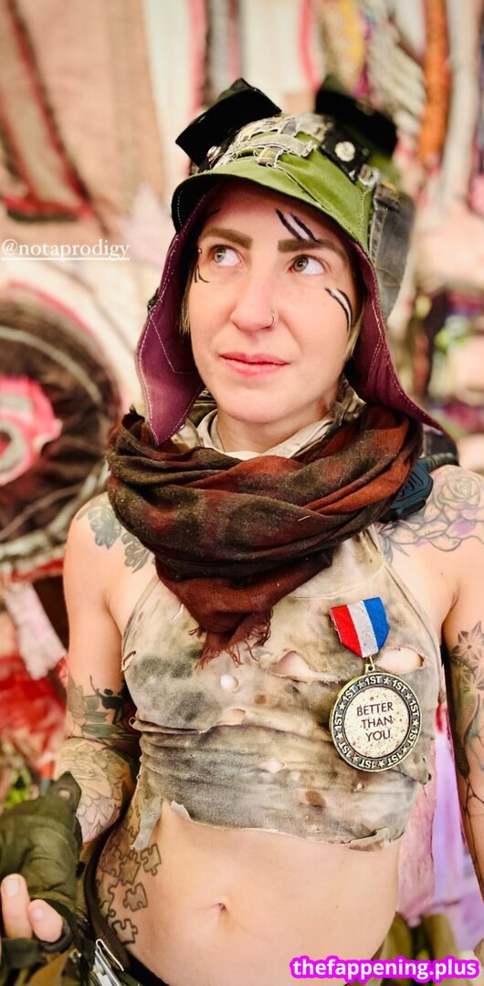 Girls With Colored Hair ???? / Haelle / haelle_ Çıplak OnlyFans Fotoğrafı #21