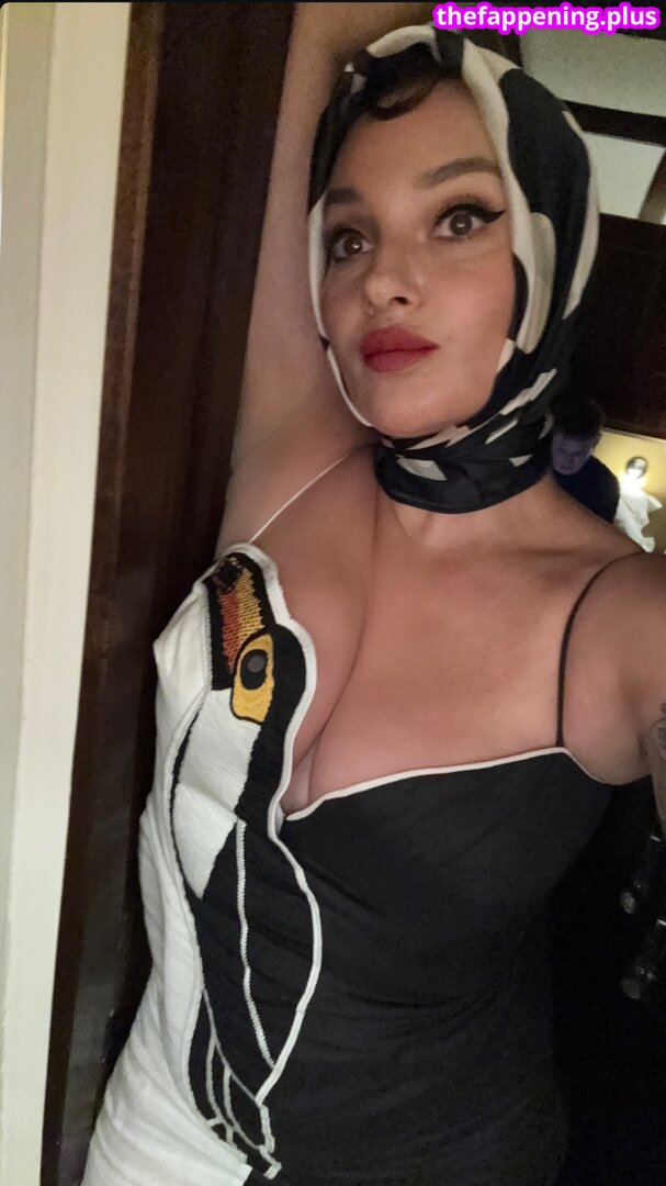 Gizzi Erskine