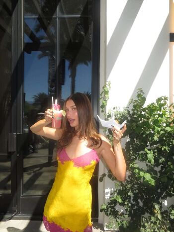 Hailey Baldwin Bieber