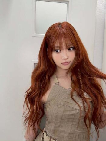 Hong Eunchae 홍은채