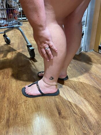 HOTWIFE_Joanna