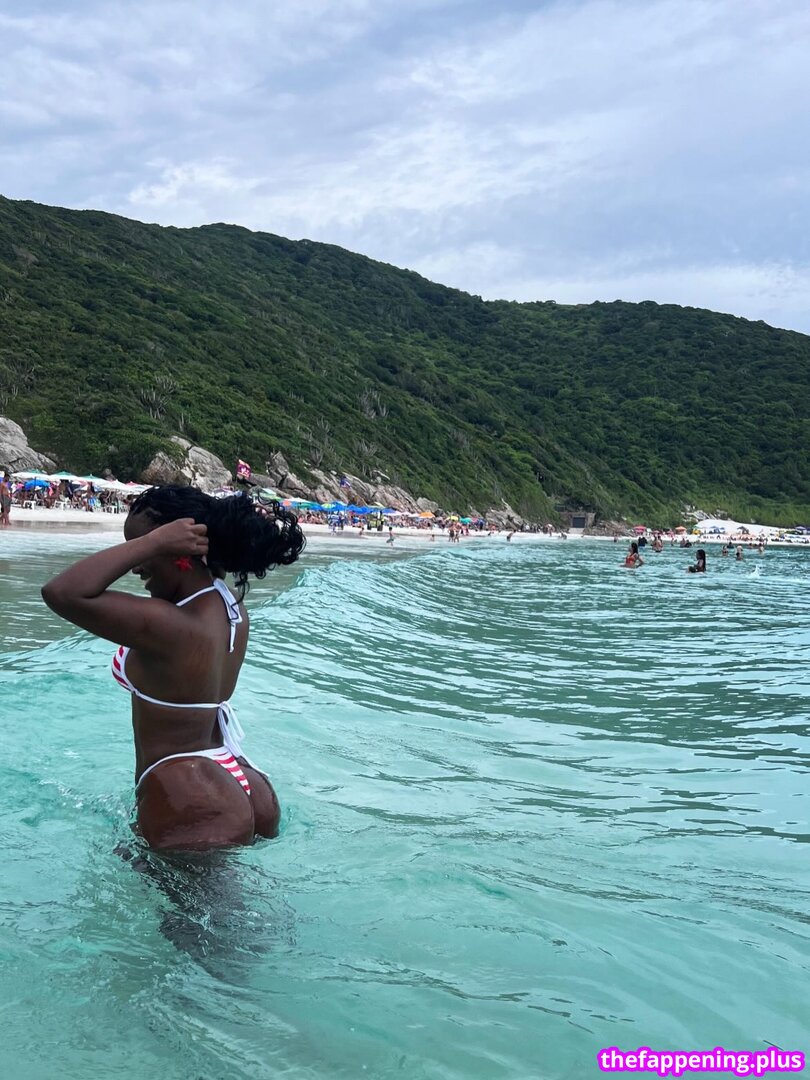 Iiancaalmeida / https: 누드 OnlyFans 사진 #10