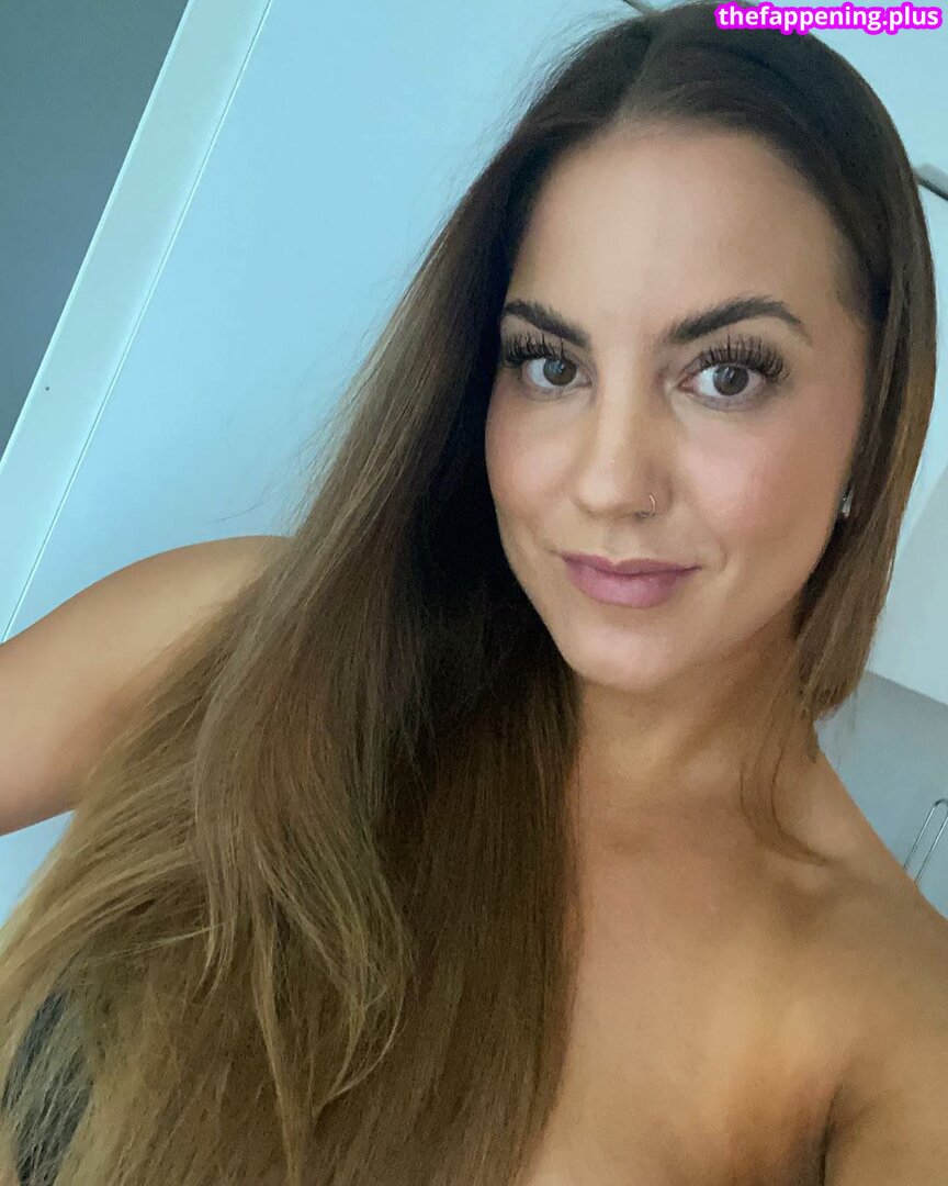 Iida Savolainen / iidasa_ 누드 OnlyFans 사진 #7