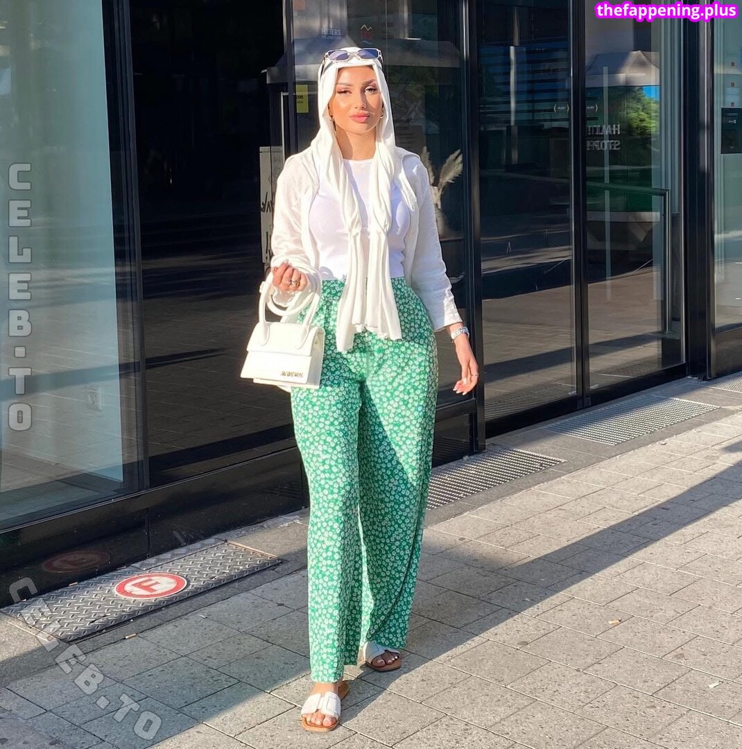 Iiso.abyy / iso.abyy Foto OnlyFans Desnuda #10