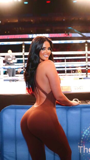 Ivana Knoll