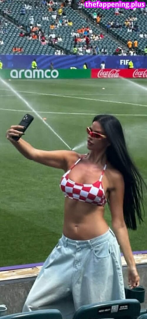 Ivana Knoll