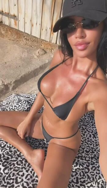 Ivana Knoll