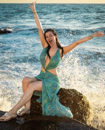 izzipoopi