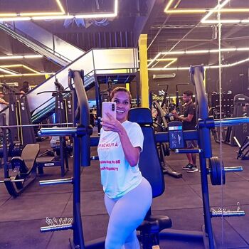 jacqueline.lins_940