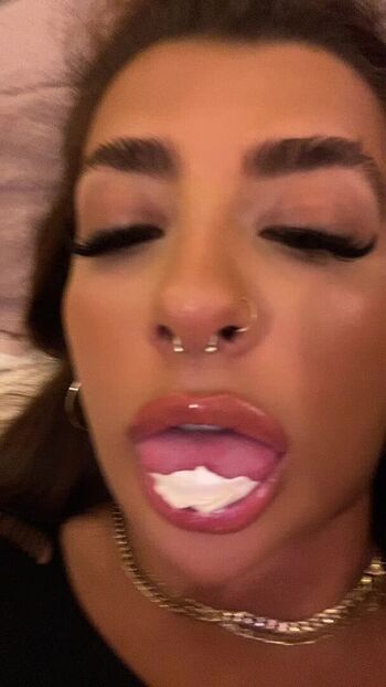 Jade barraclough