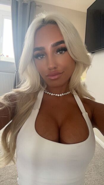 Jade Wells