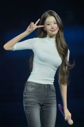 Jang Won-young
