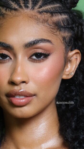 Jasmine Chola