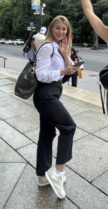 Jennifer Holland
