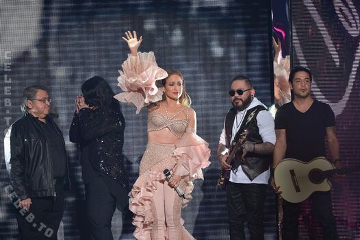 Jennifer Lopez
