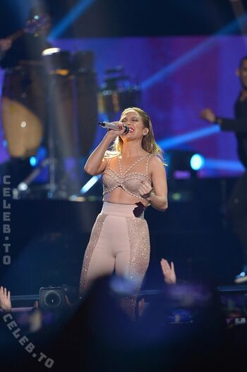 Jennifer Lopez