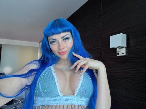 jewelzblu