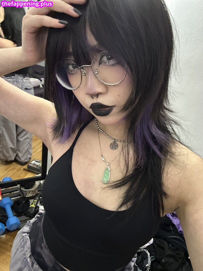 Janet He / https: / jjanethe / jjanethee / jjanether6 Nahá OnlyFans fotografie #1